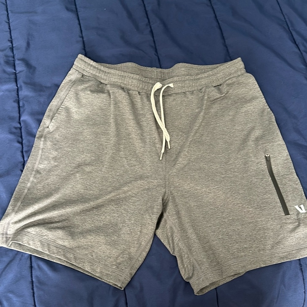 Vuori Shorts XL